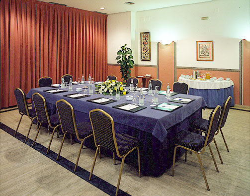 Hotel Occidental Gran Capitan Kordoba Zewnętrze zdjęcie